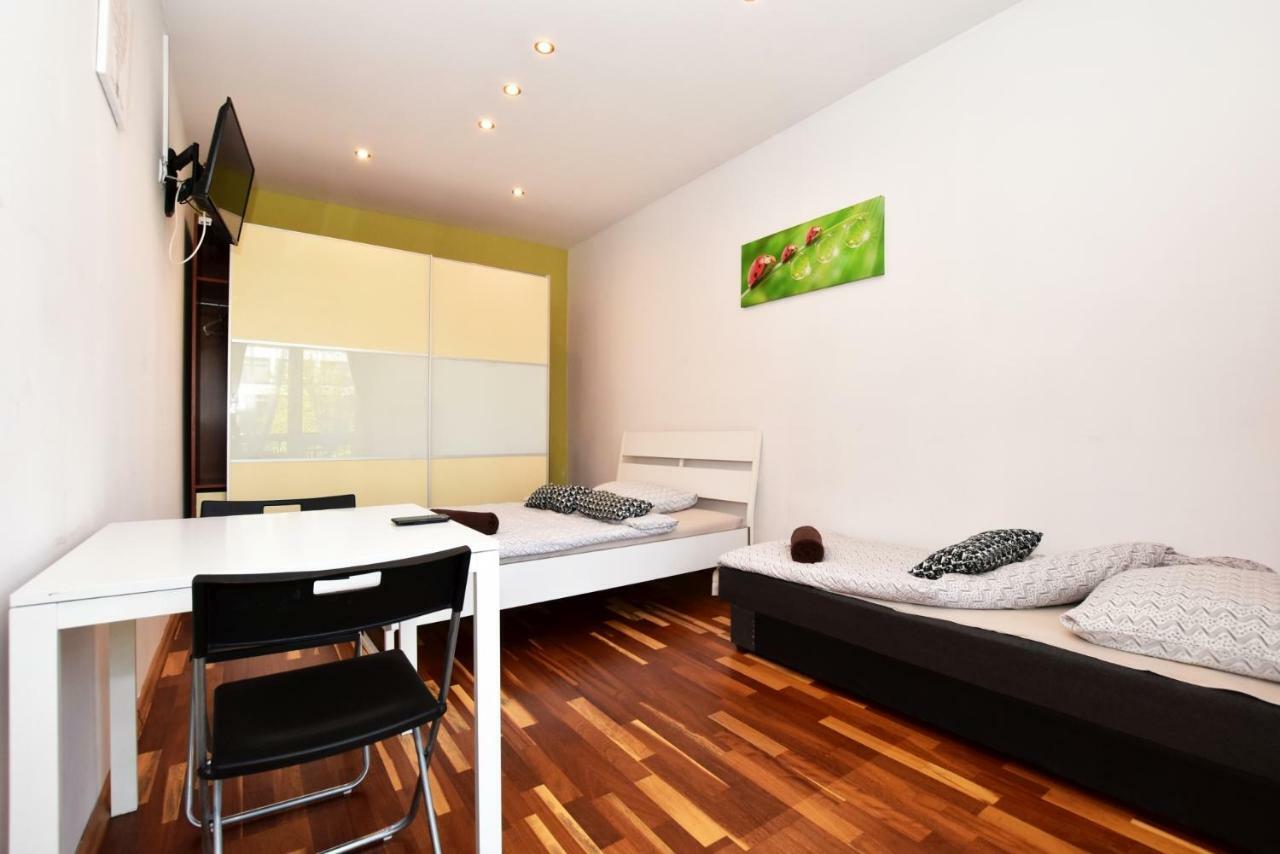 City Central Hostel Swidnicka Wrocław Eksteriør bilde